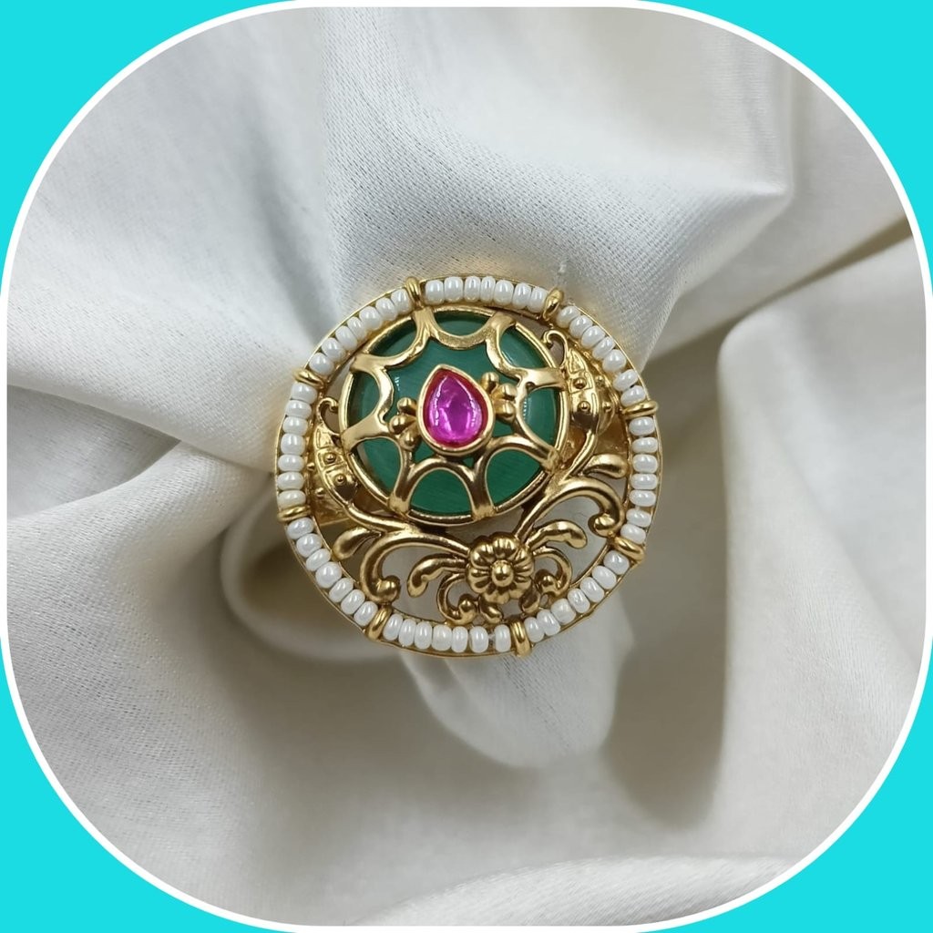 4407 RING (SA00862PB) Stunning Gold-Toned Ring