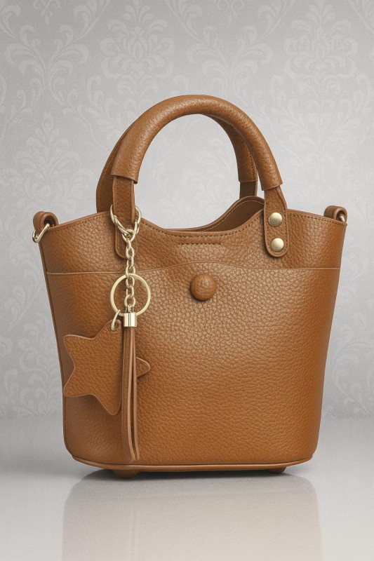 Brown Leather Handbag SMALL SIZE - AM01426MB Elegant tote with star keychain